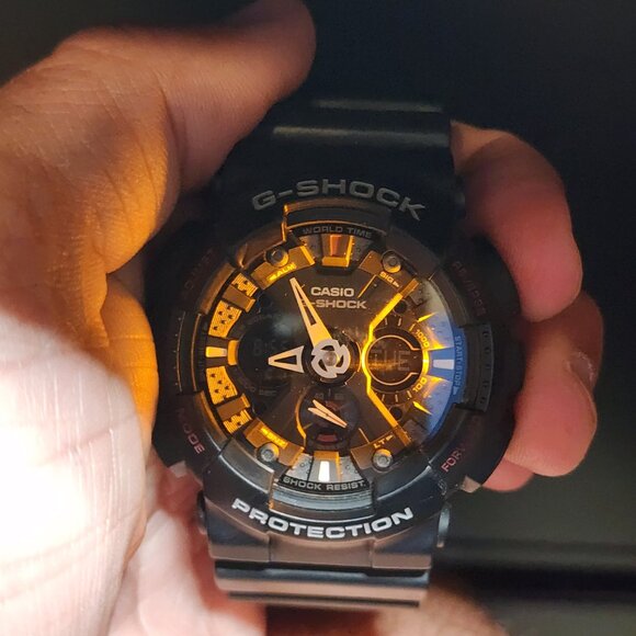 Casio G Shock Good shape black and analog - Picture 3 of 10